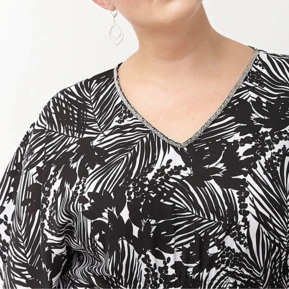 Lane Bryant | Black & White Tropical Coastal Blouse Beaded Jewels Neckline 18/20
